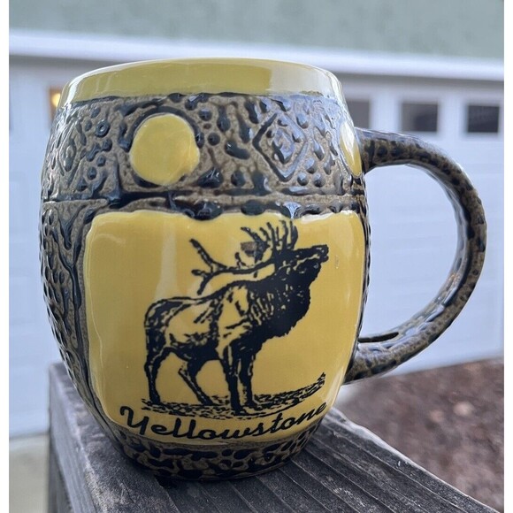 Always Azul Pottery Colorado Mug Yellowstone Moose Yellow Brown 14 oz, no spoon - Picture 2 of 5